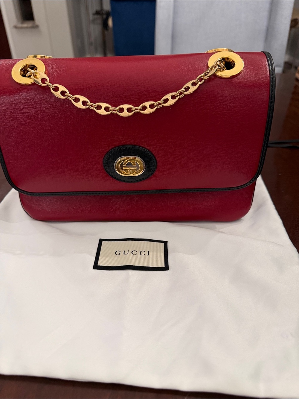 Gucci Red Leather Shoulder Bag with Gold Chain